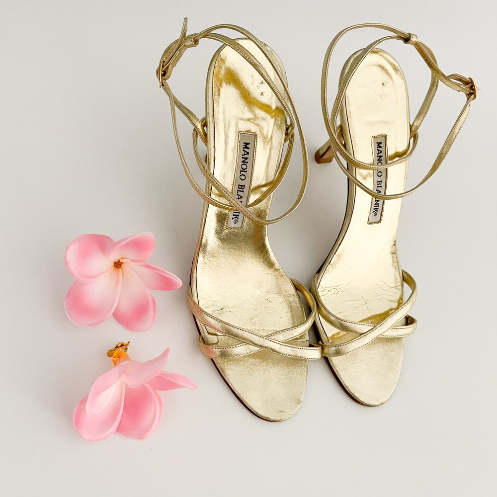 Manolo Blahnik Gold Sandal Heels With Removable Faux Manolo Blahnik Gold Sandal Heels With Removable Faux
